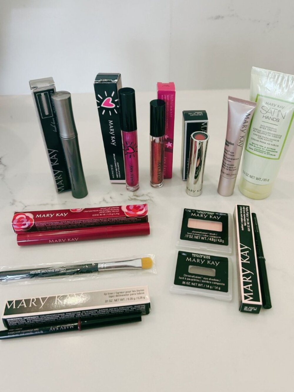 Mary Kay Makeup Bundle , Lipstick, Lip Gloss, Eye Shadow, Blush, Hand Cream